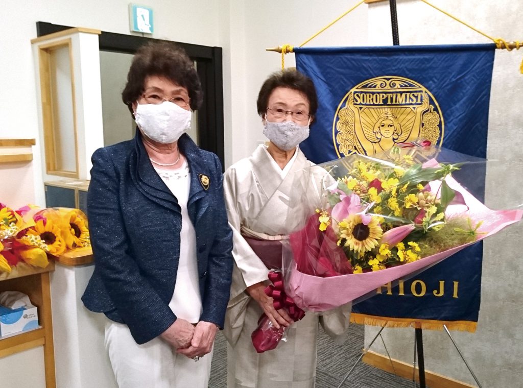 会長引継